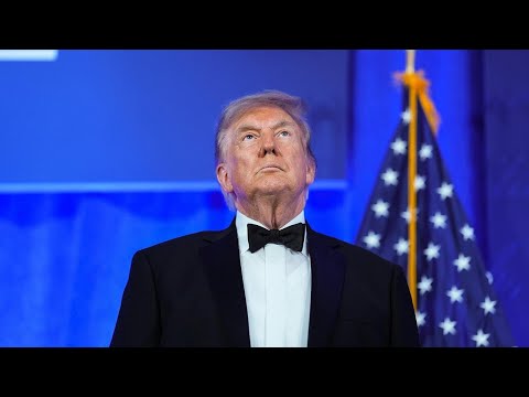 Trump gets poor numbers on economy, Iran in new CBS News poll